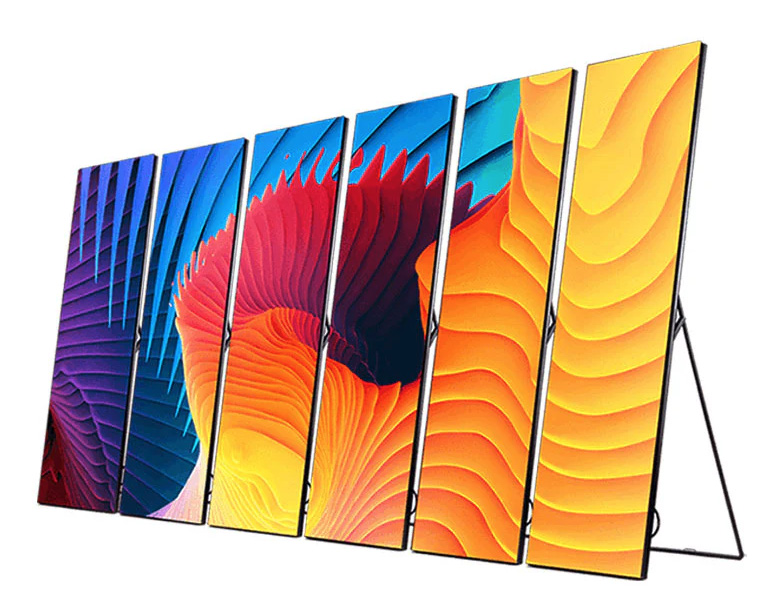 Mur d'écrans LED modulaires RIMCOM assemblés pour former une image panoramique continue